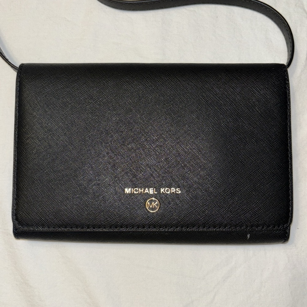 Michael Kors Black Saffiano Leather Bag with removable strap - Picture 4 of 9